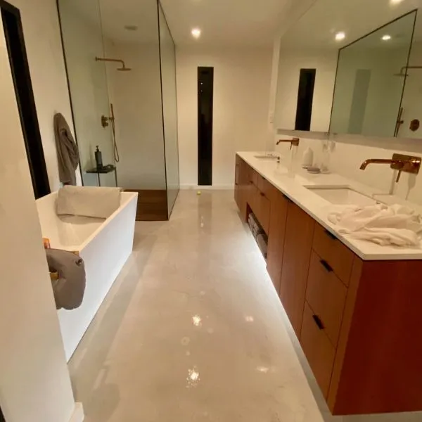 Metallic pearl finish epoxy floor Miami